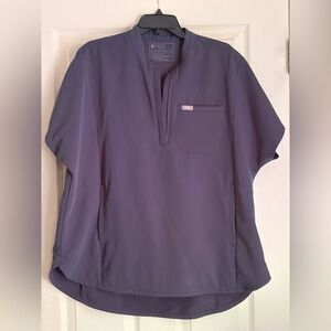 Figs Women’s navy blue scrub top XXL